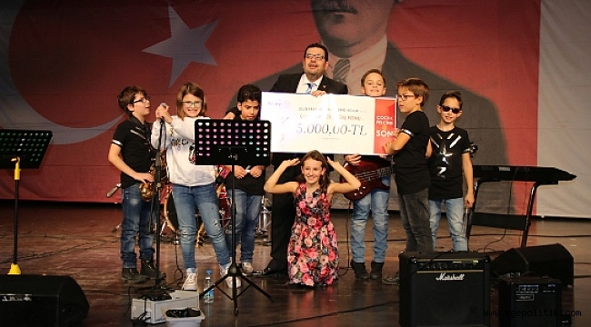 Minik  Müzisyenler Çocuk Felci İçin Sahne Aldı