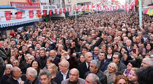 Bayraklı'da CHP'li Sandal'dan Gövde Gösterisi