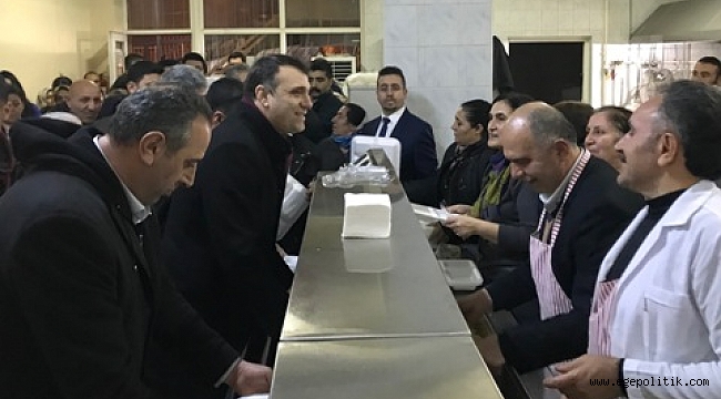 Buca Belediye Başkan Adayı  Suat Nezir, Hızır Orucu İftarına Katıldı