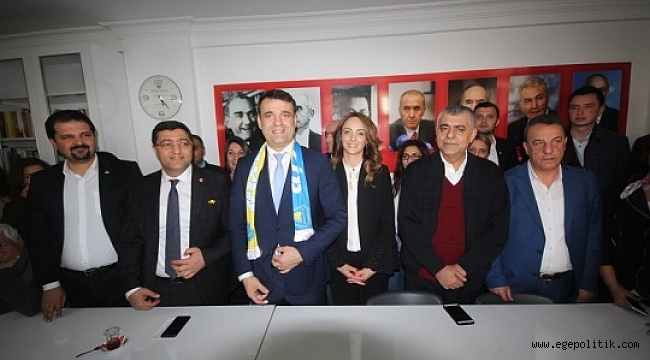 CHP Buca Adayı Nezir&#039;den Miting Gibi  Adaylık Açıklaması