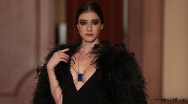 TİNA JEWELLERY Defilesi Göz Kamaştırdı