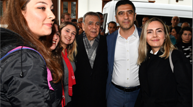 Burası İzmir Kardeşim!