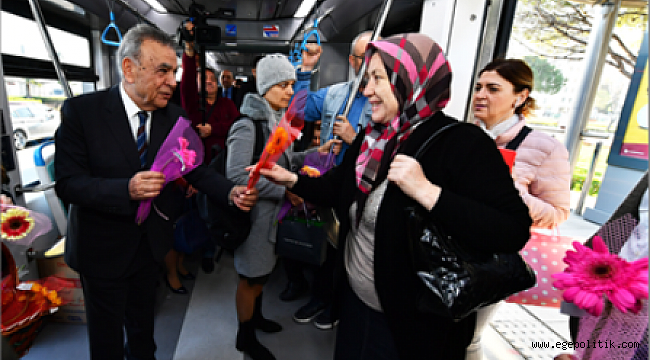 İzmirli Kadınlara Başkan Sürprizi