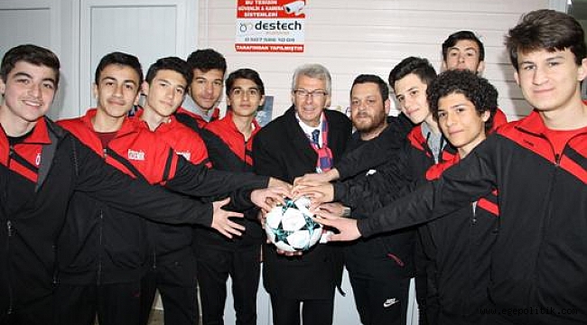 Ödemiş Belediye Başkan Adayı Eriş, Çamlık Tayfa ve  Gençlerle Buluştu