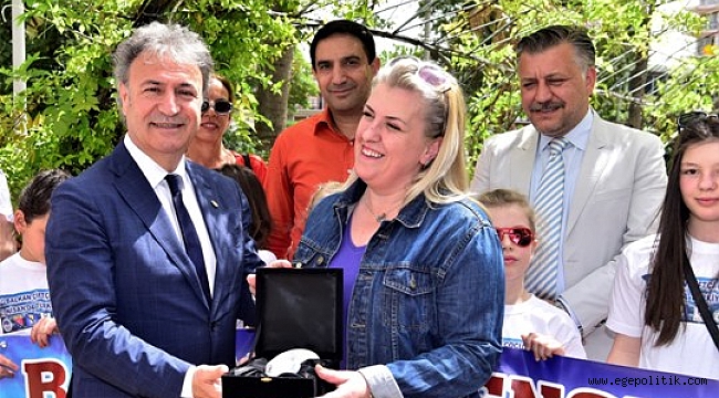 Balkan Çocukları Bornova’da