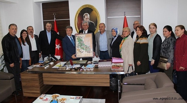 Boşnaklar Başkan İduğ’u Ziyaret Etti