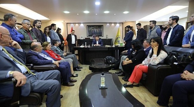 CHP İl’den Kılıç’a Tebrik Ziyareti