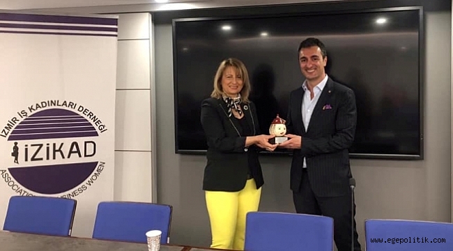 İZİKAD’tan Üniversite Gençliğine Destek