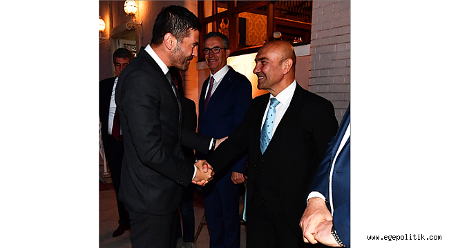 Tunç Soyer, İzmir'in İlçe Belediye Başkanlarıyla Buluştu