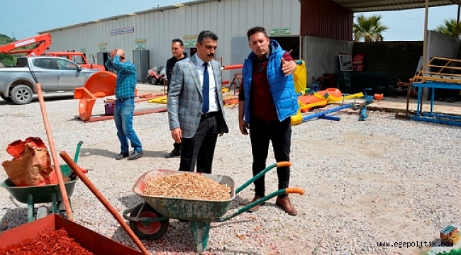 Başkan Kırgöz'den Personele Çat Kapı Ziyaret