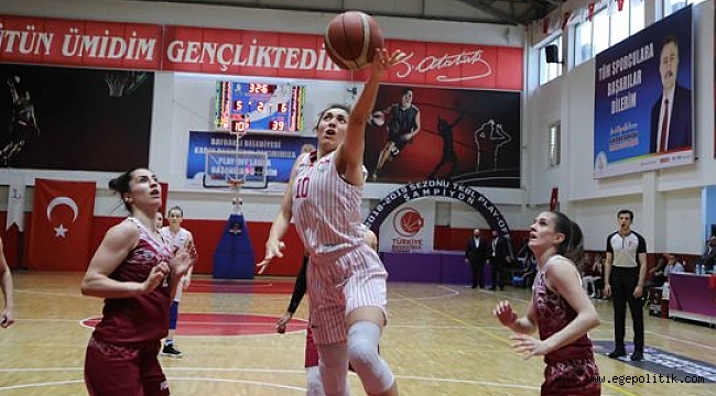 Bayraklı'nın Perileri Sezonu 3’üncü Tamamladı