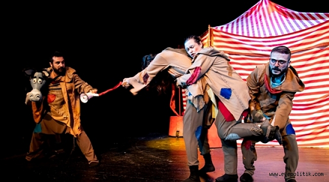 Bornova Belediyesi Şehir Tiyatrosu Adını Tüm Türkiye’de Duyuruyor