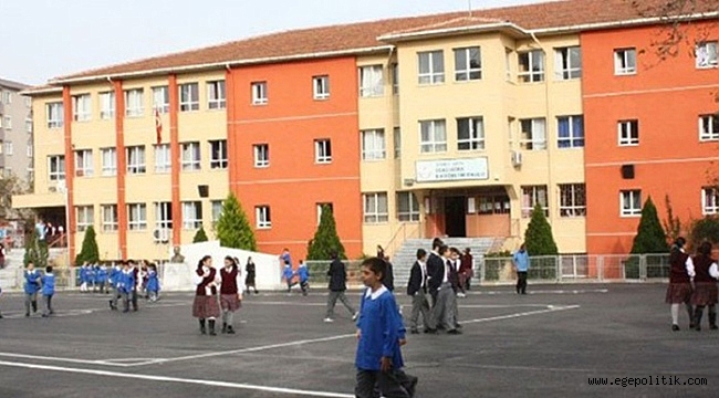 Eğitim Sistemi Yine Değişiyor