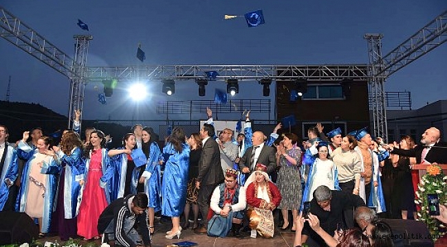 Özel Öğrencilerin Muhteşem Kep Töreni