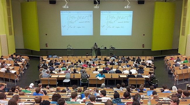 5 Milyon Üniversite Mezunu Borç Batağında