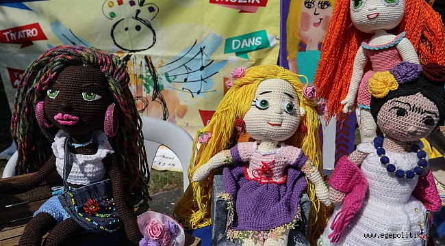 Bucalı Kadınlar El Emeklerini Sergiledi