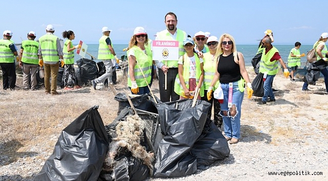 Çiğli Kıyıları Pırıl Pırıl Oldu