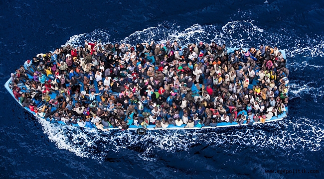 İzmir’de 44 Göçmen Yakalandı