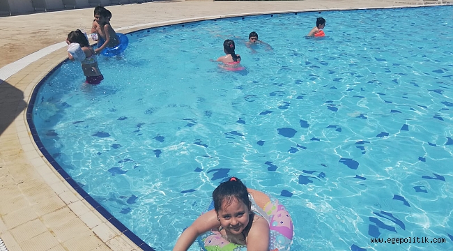 İzmirliler Aqua Yaşam'a Yoğun İlgi Gösterdi