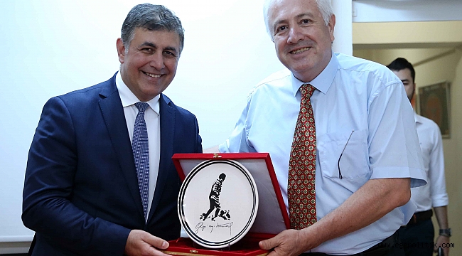 Karşıyaka Belediye Başkanı Tugay: "Kimseye Ayrıcalık Yok"