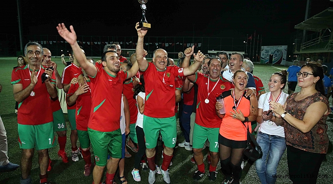 Karşıyaka’da Örnek Turnuva