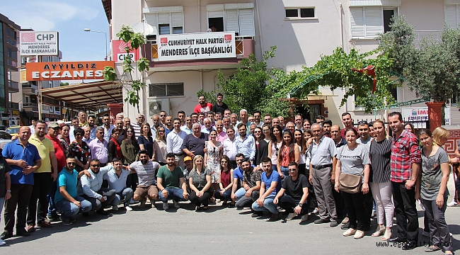 Menderesli CHP'liler bayramlaştı