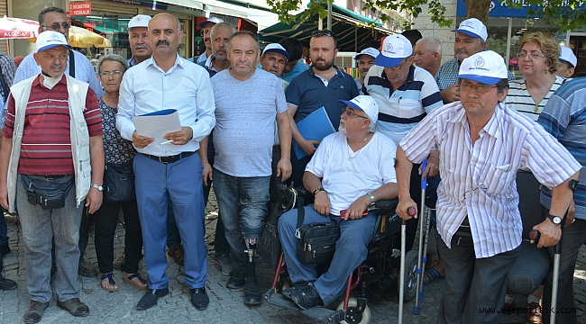 Piyangocular İsyan Etti: "Şubemizi Kapatmayın"