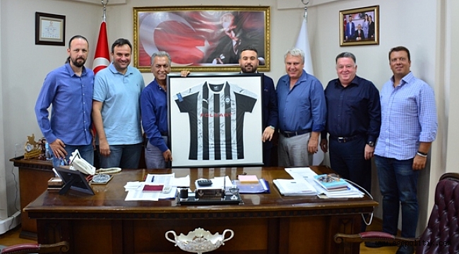 Altay'da Gençler Forma İçin Savaşıyor