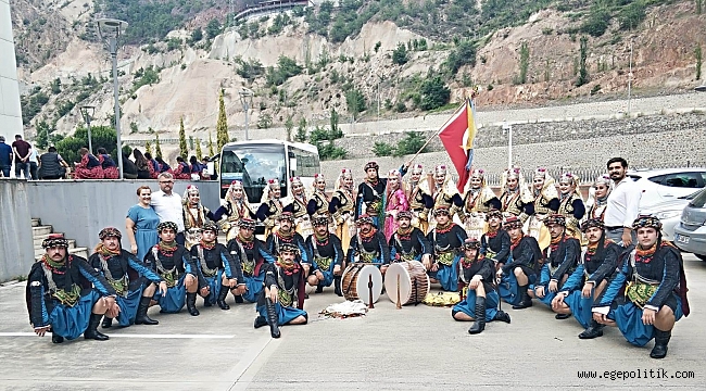 BAYRAKLI HALK OYUNLARINDA DERECELERE ALIŞTI