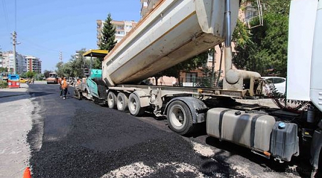 BAYRAKLI SOKAKLARINA 47 BİN TON ASFALT