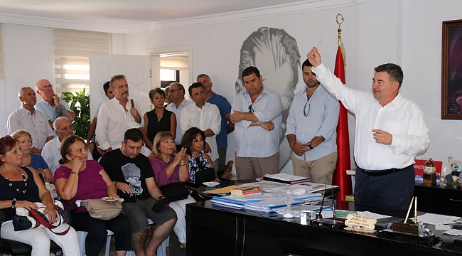 Başkan Oran,  “Çeşme bizim evimiz, biz kocaman bir aileyiz, birlikte güzeliz”