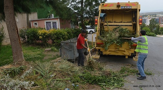 Başkan Utku Gümrükçü'den moloz ekibi'ne teşekkür belgesi
