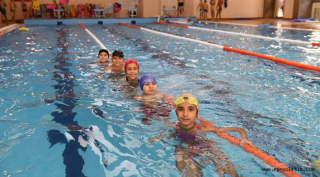 Çiğli’de Yaz-Kış Yüzme Keyfi