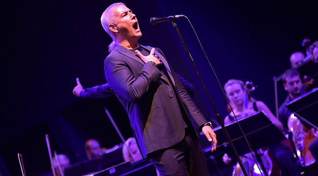 Dünyaca ünlü tenor Safina,  patili dostlar yararına Çeşme’de konser verdi!