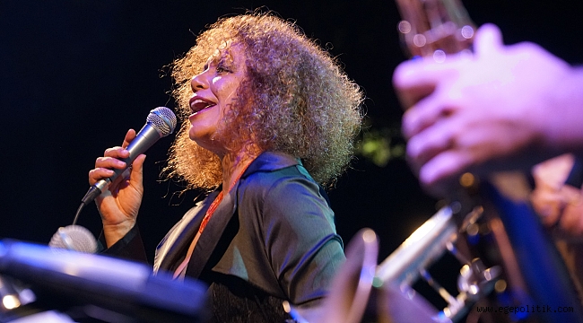 FOÇA’DA CAZ RÜZGÂRI ESECEK