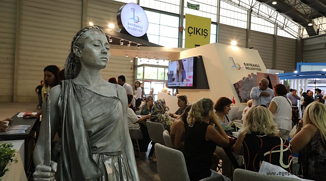 Bayraklı Belediyesi’nin ‘Smyrna Antik Kenti’ temalı standı büyük ilgi gördü