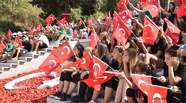 Bornova’da 9 Eylül’e çifte kutlama