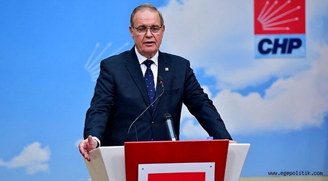 Faik Öztrak basın açıklamasında bulunuyor