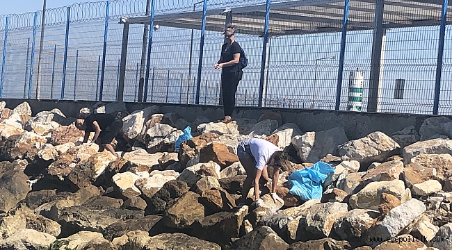 TOPLANAN ÇÖPLER HEYKEL OLACAK