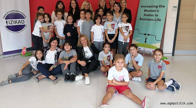 İZİKAD kız çocuklarını unutmadı