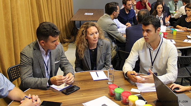 İzmir’de Bilgi ve İletişim Teknolojilerinin Geleceği