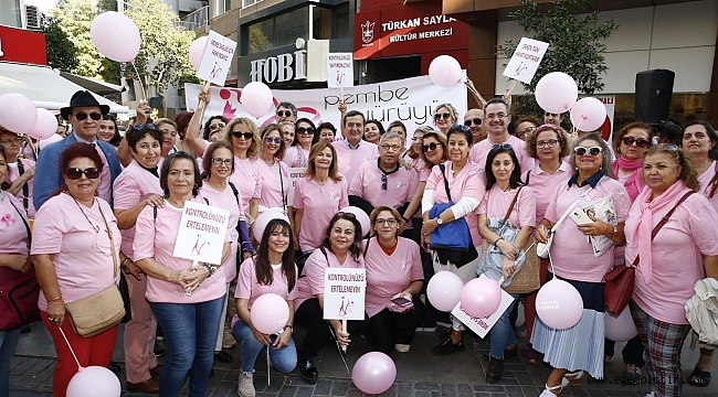 Kıbrıs Şehitleri Pembeye Büründü