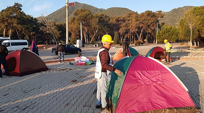 Somalı işçilerin bekleyişi sürüyor