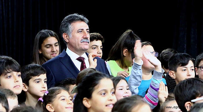 Başkan Sandal: "Çocuklar gözümüzün nuru"