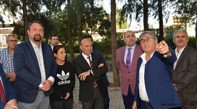 BAŞKAN TUNÇ SOYER ÇİĞLİ MAHALLELERİNİ GEZDİ