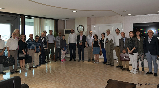 Çiğli Belediyesi Yazar ve Okurları Buluşturuyorr