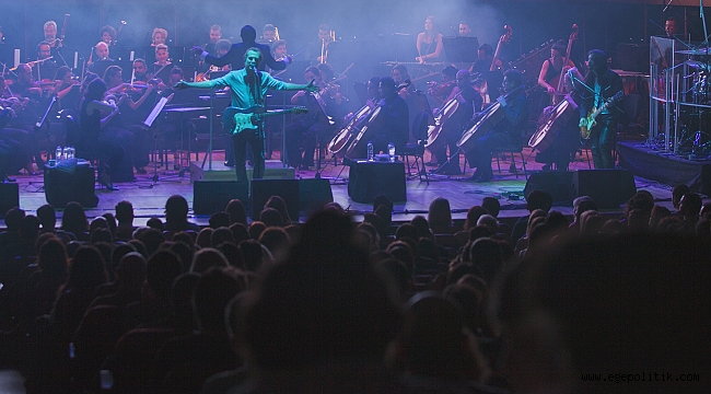 Mor ve Ötesi’nden senfonik performans