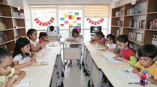 Bayraklı’da herkes için kütüphane