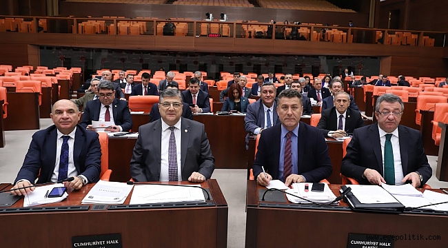 CHP’li Sındır, “Bu bütçe plansız bir bütçe. Bu bütçe rantın ve şahsın bütçesi”