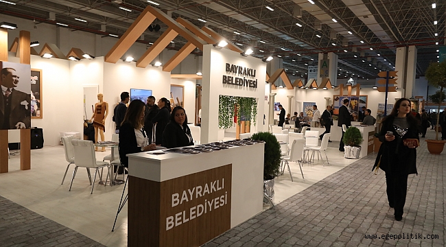Turizm Fuarı'nda Bayraklı ilgisi